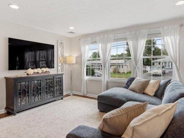 House for sale in Holbrook, Norfolk County