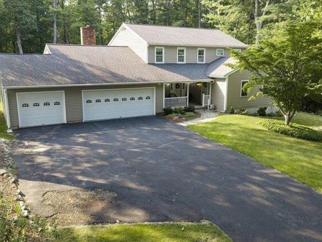 House for sale in Holden, Massachusetts