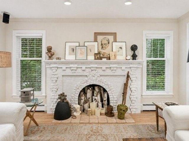 House for sale in Holden, Massachusetts