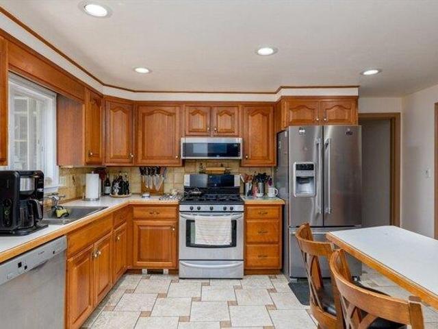 House for sale in Holden, Massachusetts