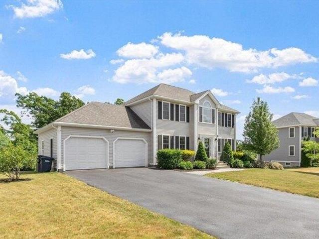 House for sale in Holden, Massachusetts