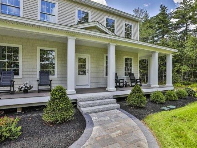 House for sale in New Hampshire