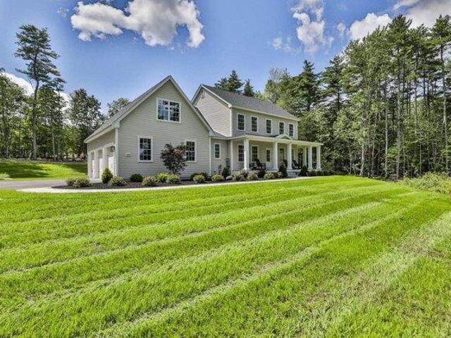 House for sale in New Hampshire