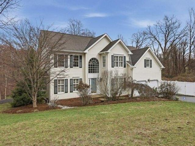 House for sale in Holliston, Massachusetts
