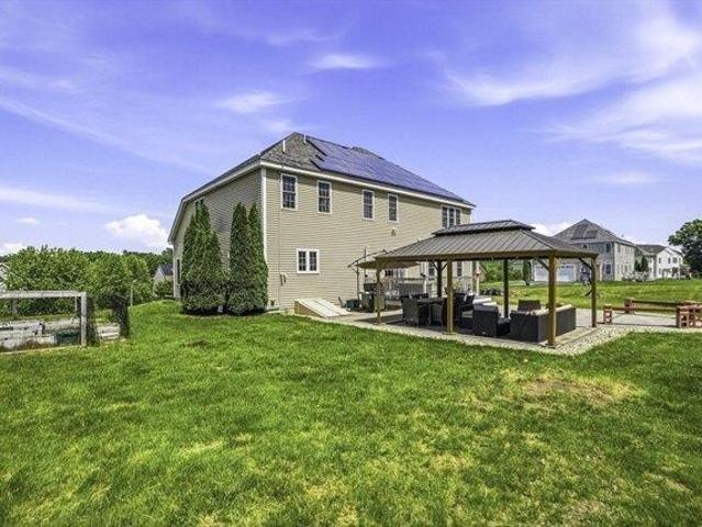 House for sale in Holliston, Massachusetts
