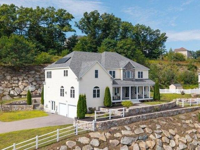 House for sale in Holliston, Middlesex County
