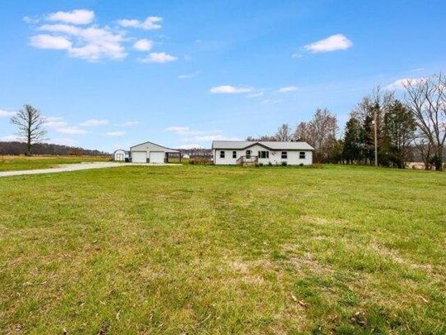 House for sale in Holton, Indiana