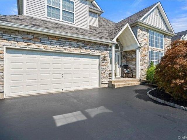 House for sale in Centereach, New York