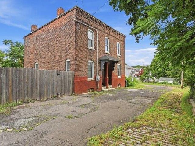 House for sale in Hampden, Massachusetts