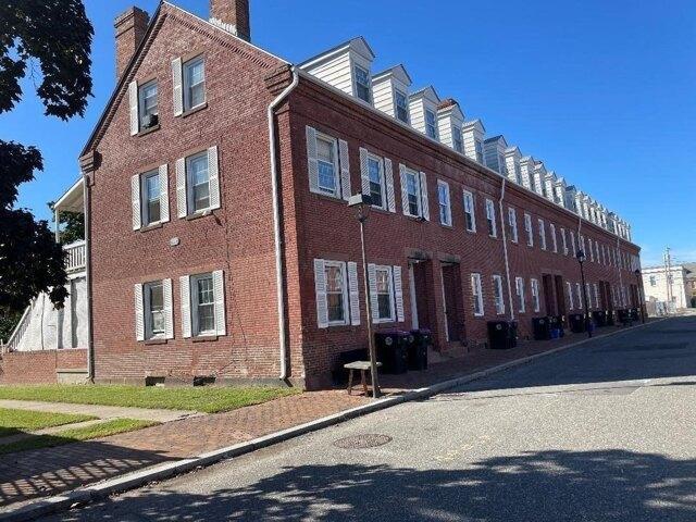 House for sale in The Flats, Holyoke