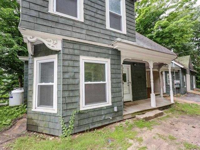 House for sale in Hooksett, Merrimack County