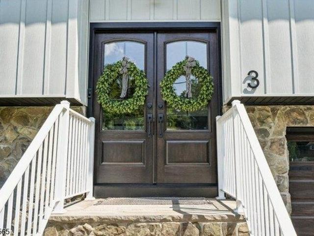 House for sale in Glasser, New Jersey
