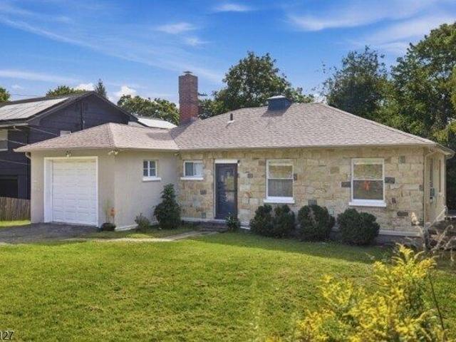 House for sale in Point Pleasant, Hopatcong