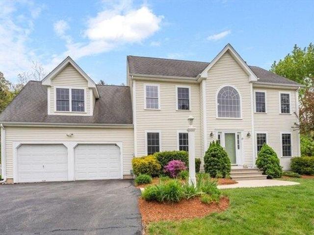 House for sale in Hopedale, Massachusetts