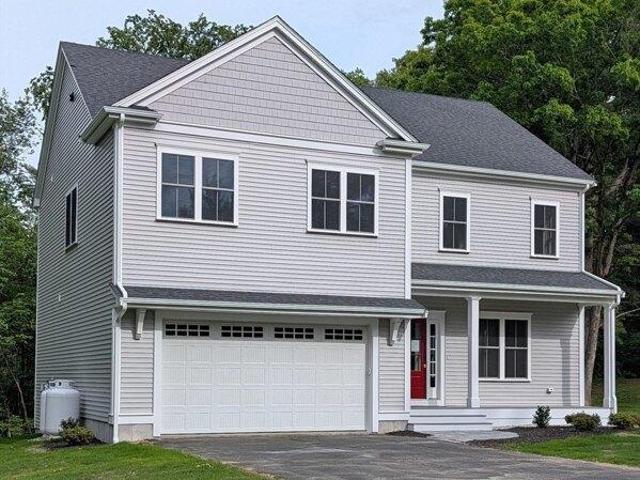 House for sale in Hopedale, Massachusetts