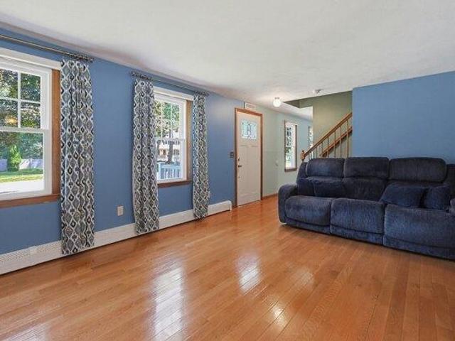 House for sale in White City, Hopedale