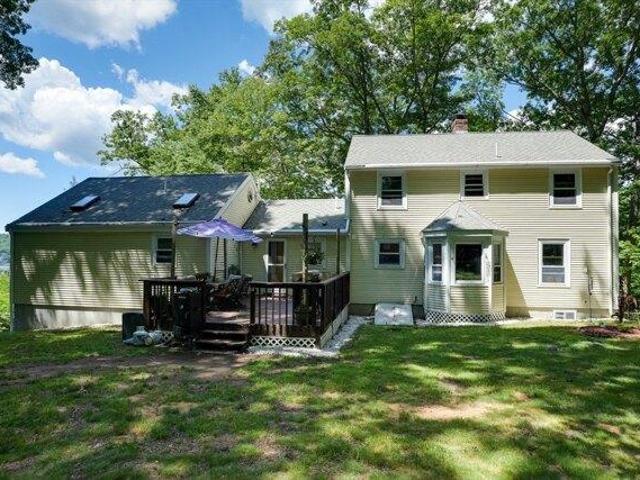 House for sale in Hopkinton, Massachusetts