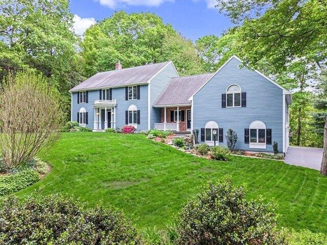House for sale in Hopkinton, Massachusetts