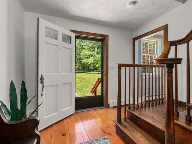 House for sale in Hopkinton, Massachusetts
