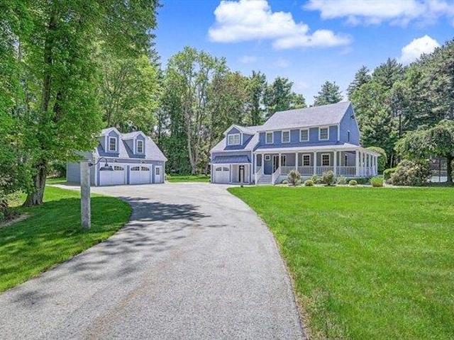 House for sale in Hopkinton, Massachusetts