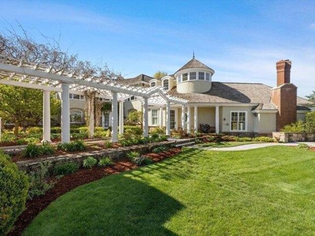 House for sale in Hopkinton, Middlesex County