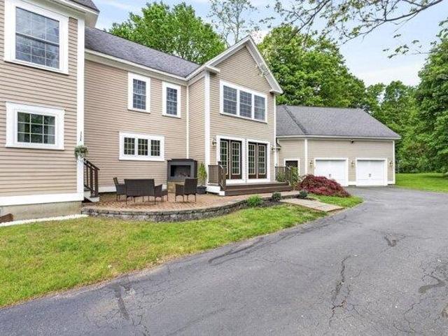 House for sale in New Hampshire