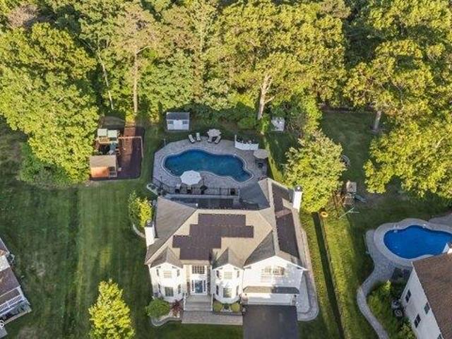 House for sale in Monmouth, New Jersey