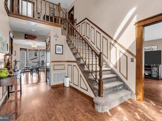 House for sale in Heritage Pointe, Howell Township