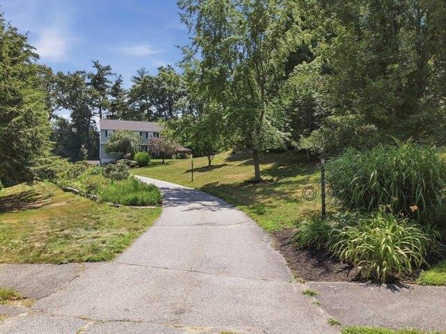 House for sale in Hudson, Middlesex County