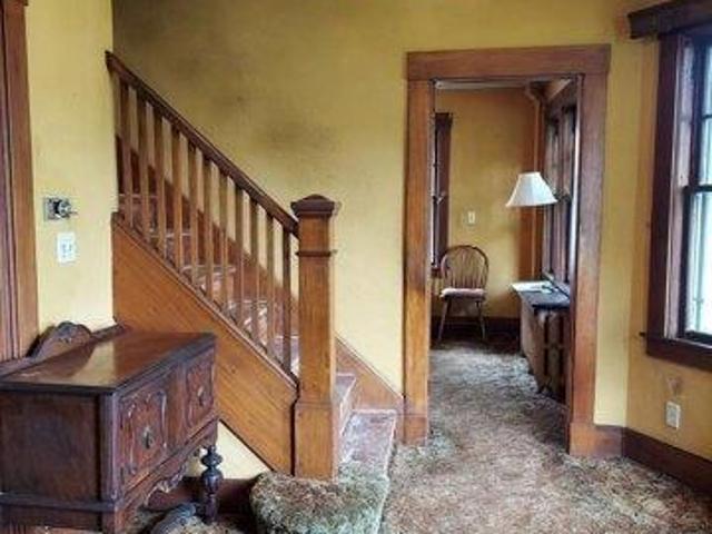 House for sale in Hudson, Middlesex County