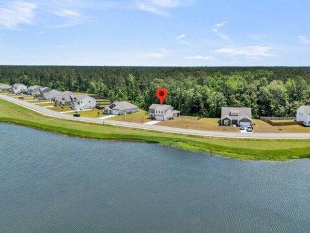 House for sale in Huger, South Carolina