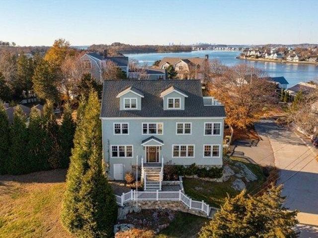 House for sale in Hull, Massachusetts