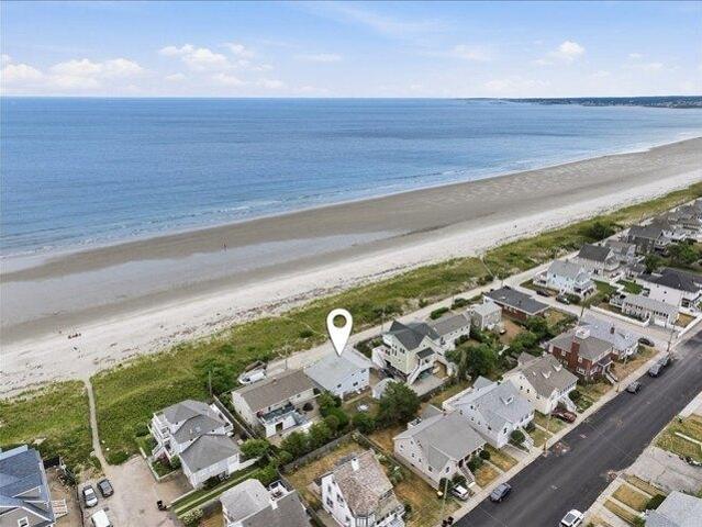 House for sale in Hull, Massachusetts