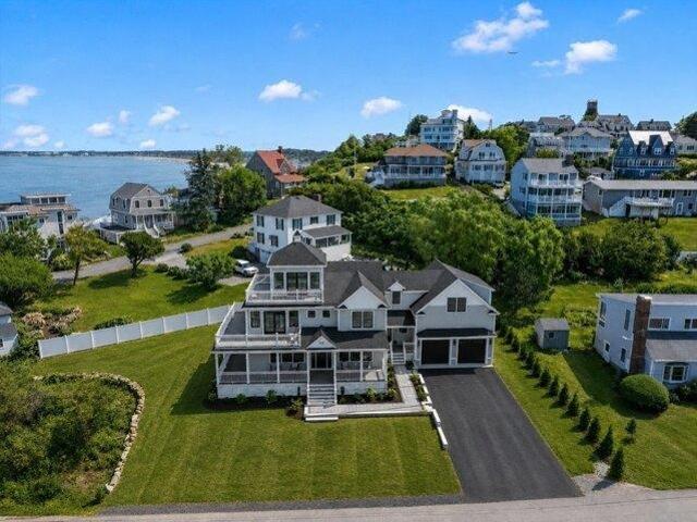 House for sale in Hull, Massachusetts