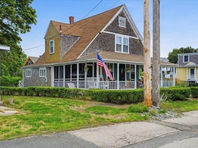 House for sale in Hull, Massachusetts
