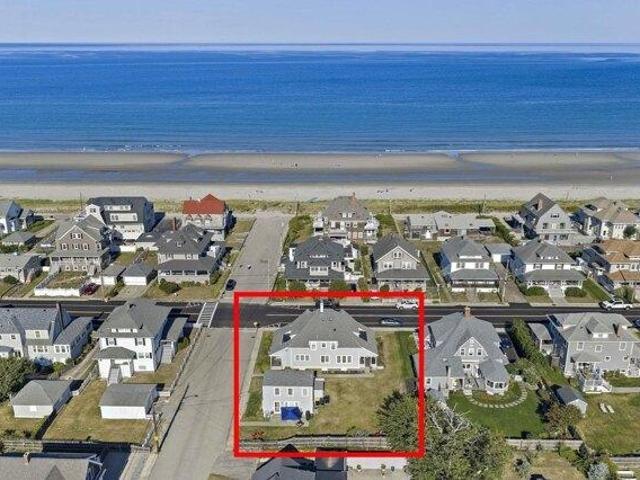 House for sale in Hull, Massachusetts