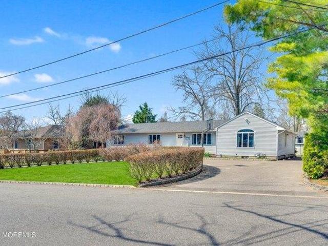 House for sale in Island Heights, New Jersey