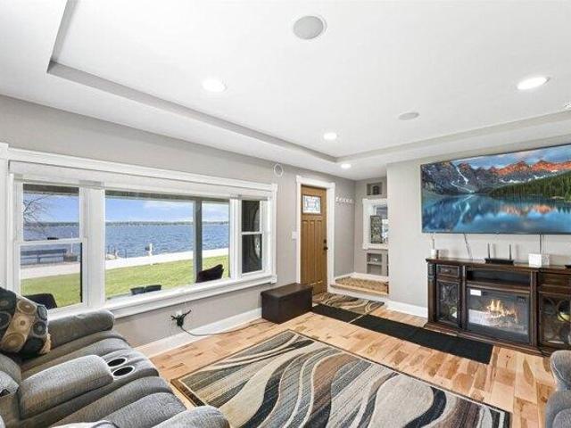 House for sale in Isle La Motte, Vermont