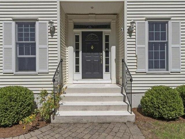 House for sale in New Hampshire