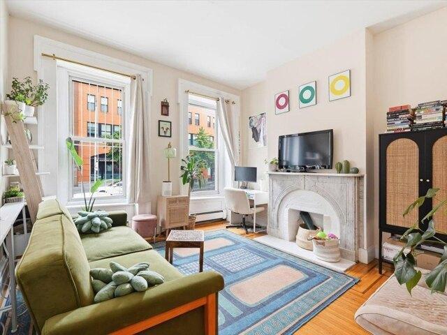 House for sale in Hudson, New Jersey