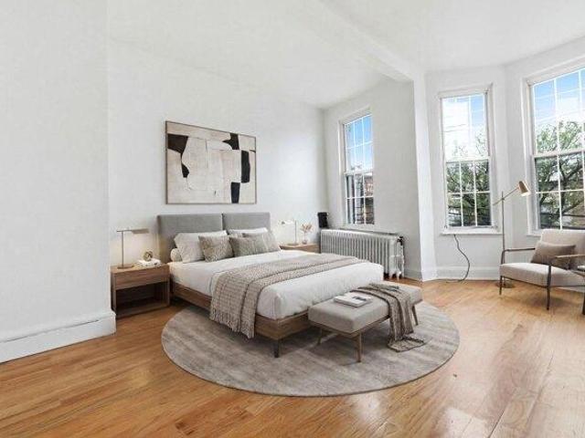House for sale in Hudson, New Jersey