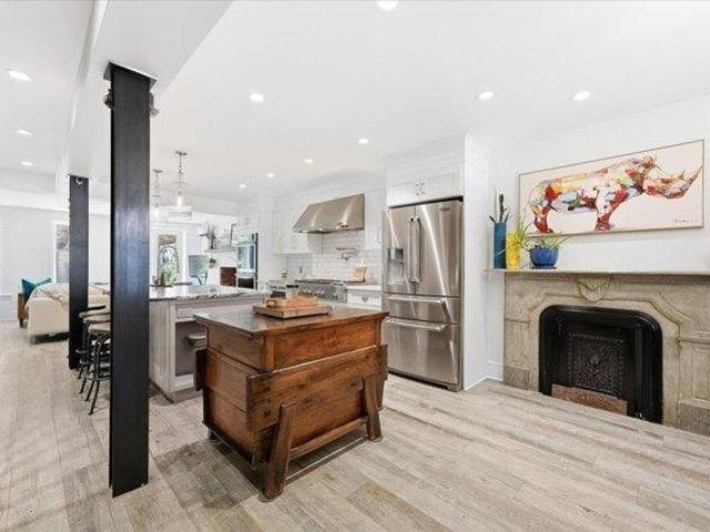 House for sale in Hudson, New Jersey