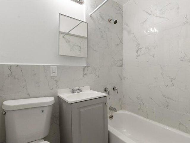 House for sale in Hudson, New Jersey