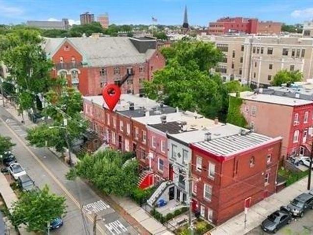 House for sale in Hudson, New Jersey