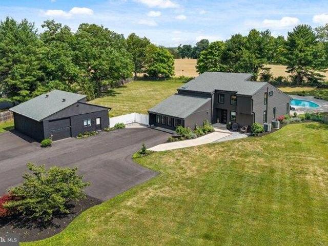 House for sale in Jobstown, New Jersey