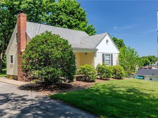 House for sale in Johnston, Rhode Island