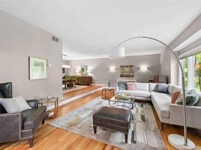 House for sale in Amawalk, New York