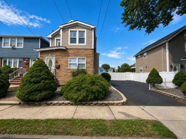 House for sale in Hudson, New Jersey