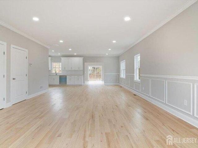House for sale in Avenel, New Jersey