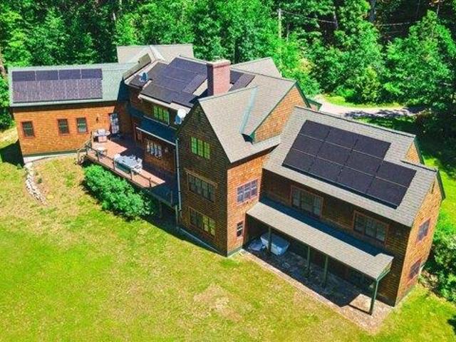 House for sale in New Hampshire